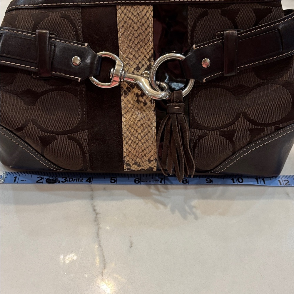 Authentic Coach Brown Hampton Signature Snake Skin Satchel EUC - Picture 8 of 15